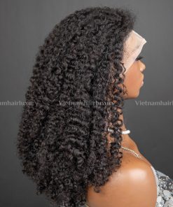 Alternative view of 20'' kinky curly 360 frontal Wig with 4C hairline