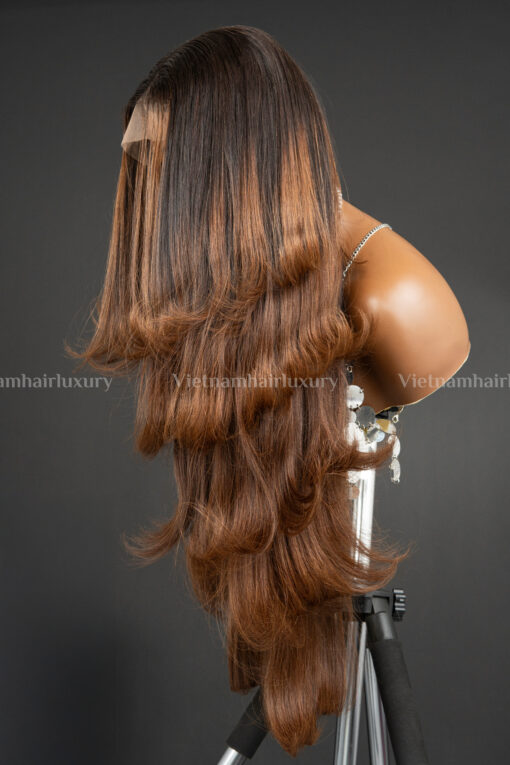 28'' colored mixed length C-tip layer cut Wig