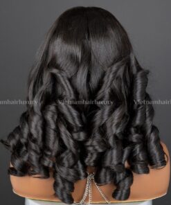 Alternative view of 16''-20'' mixed length bouncy HD luxury Wig