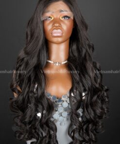 32'' wavy 5x5 Closure Wig