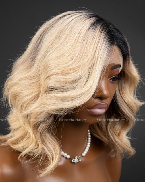 10'' blonde with dark roots wavy side part Wig