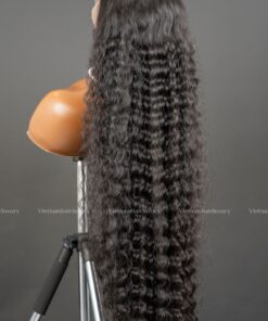 Alternative view of 34'' deep ocean wavy Frontal Wig